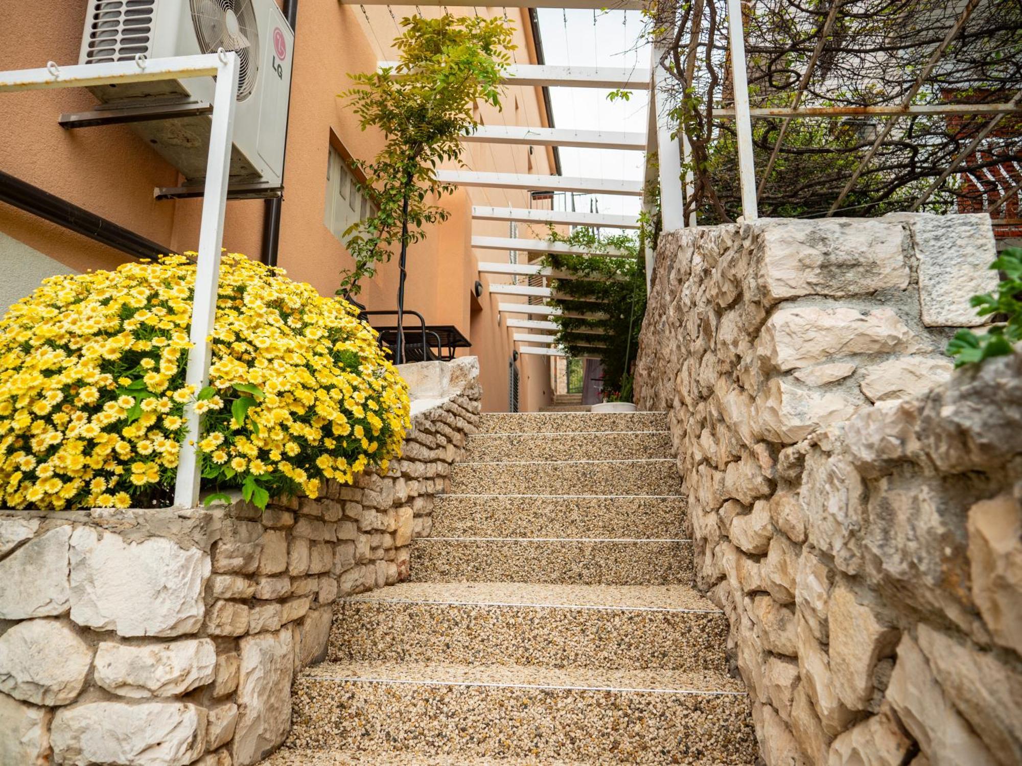 Apartment Jelka- Center Of Hvar Town Exterior foto